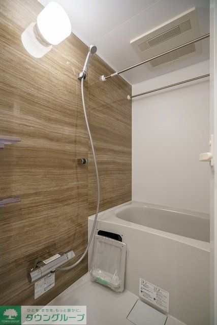 バス・シャワールーム　バス