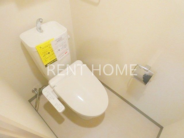 トイレ　ウォシュレット付き