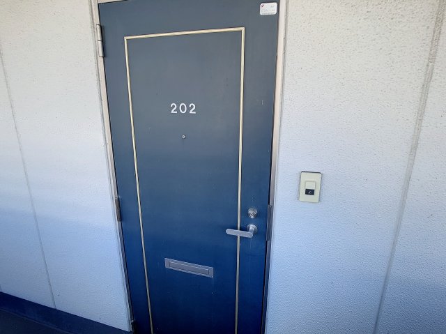 玄関　2022年12月撮影※現況を優先します