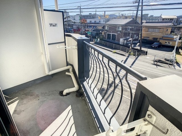 バルコニー　2022年12月撮影※現況を優先します