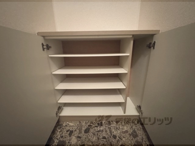 収納　下駄箱