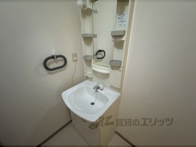 洗面設備　独立洗面台