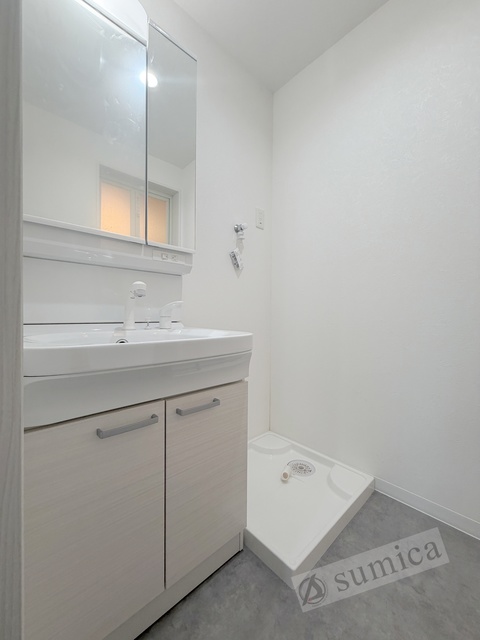 洗面設備　洗面脱衣所付き！独立洗面台が便利です♪♪