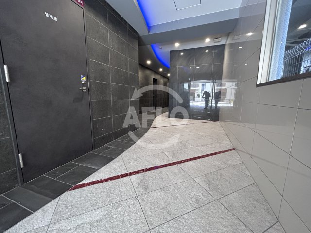 ロビー　セレニテ江坂ミラク　ロビー