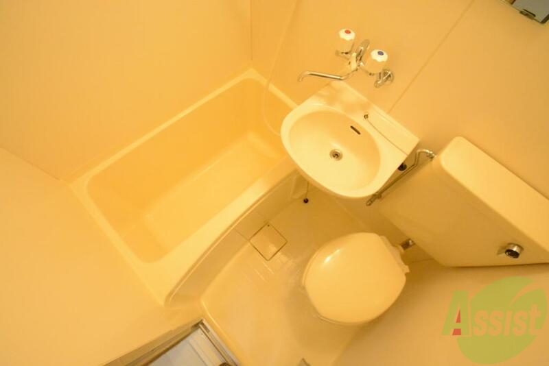 バス・シャワールーム　お湯に浸かって１日の疲れを癒してください