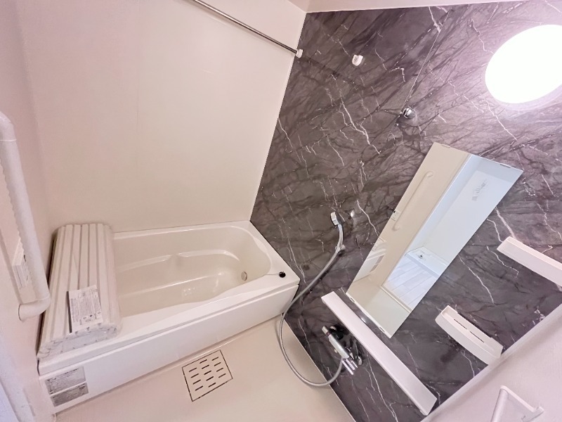 バス・シャワールーム　同型イメージ