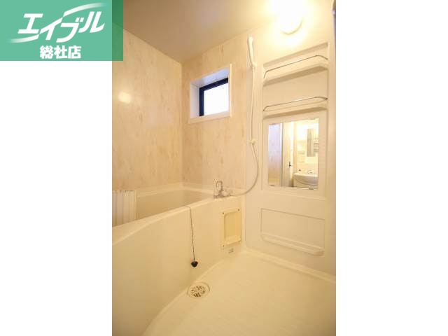 バス・シャワールーム　バス