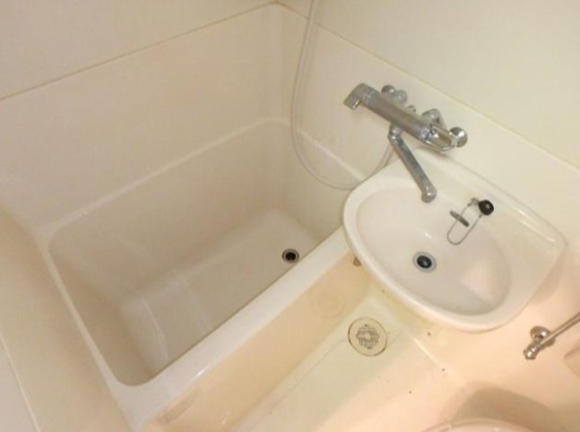 バス・シャワールーム　同建物イメージ画像