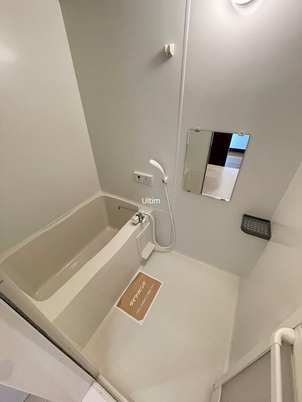 バス・シャワールーム　※別のお部屋のお写真です。御参考までに。
