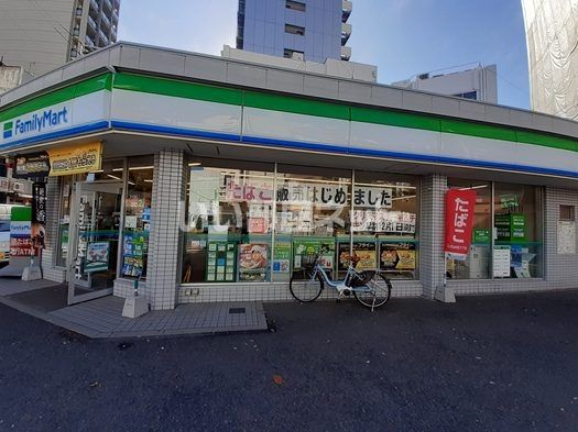 コンビニ　ファミリーマート神戸相生店（コンビニ）まで174m