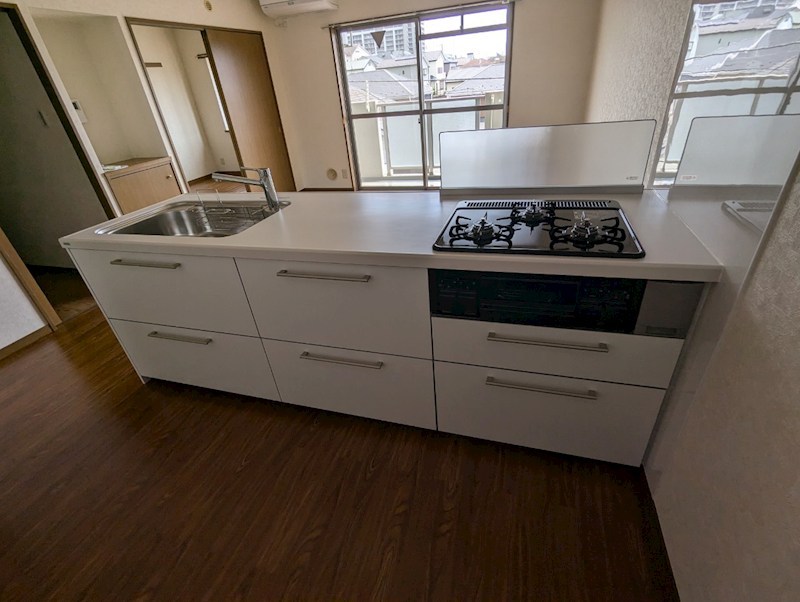 キッチン　反転間取参照