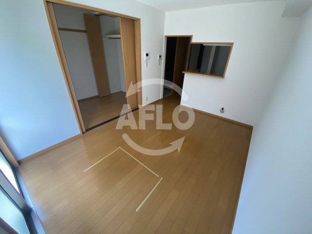 居室・リビング　エーデ田辺　リビング