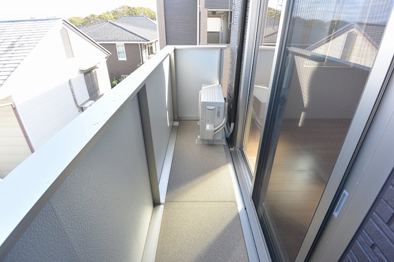 バルコニー　ベランダ