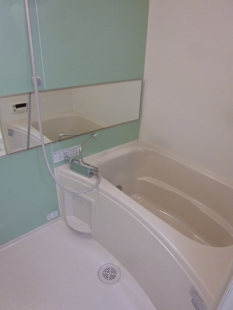 バス・シャワールーム　★浴室乾燥＆オートバス機能付き★