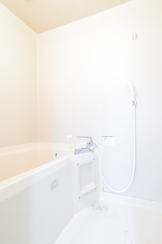 バス・シャワールーム　図面と現状が相違がある場合には現状を優先