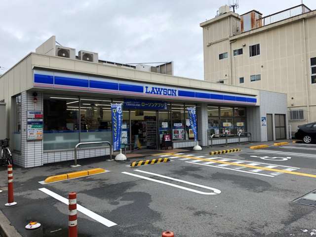 コンビニ　ローソン（コンビニ）まで283m