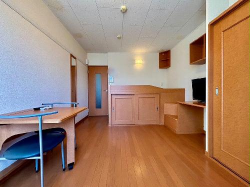 居室・リビング　設備・仕様は号室により異なる為、現状を優先いたします。