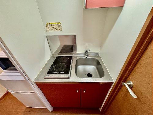 キッチン　設備・仕様は号室により異なる為、現状を優先いたします。