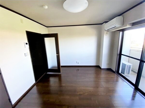 居室・リビング　※現況優先