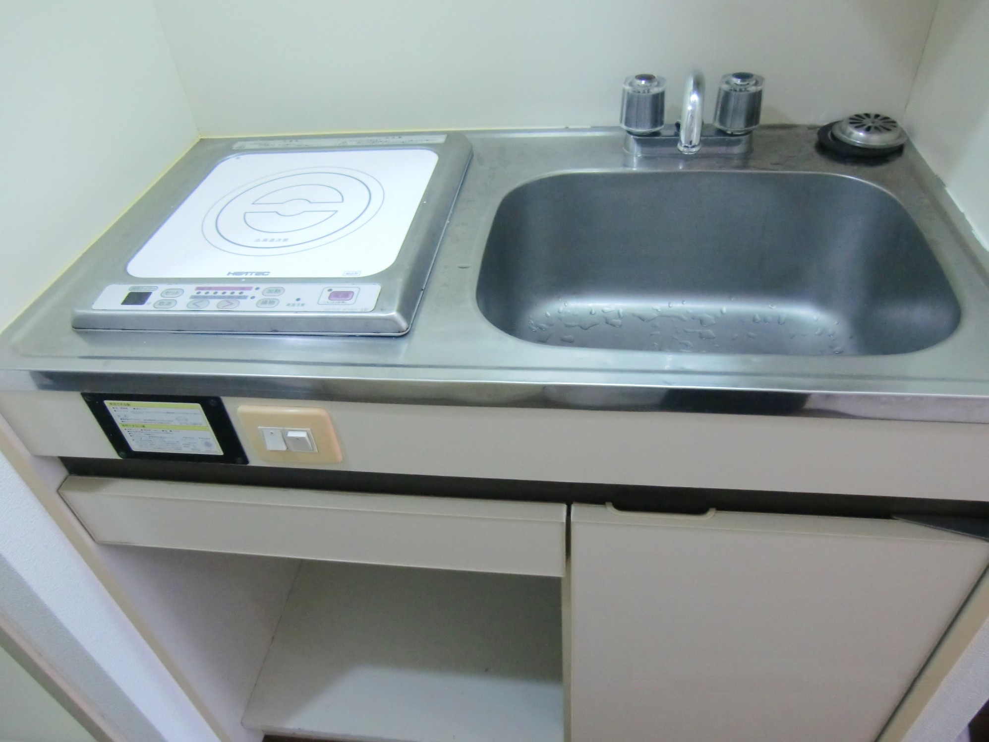 キッチン　ＩＨコンロ１口