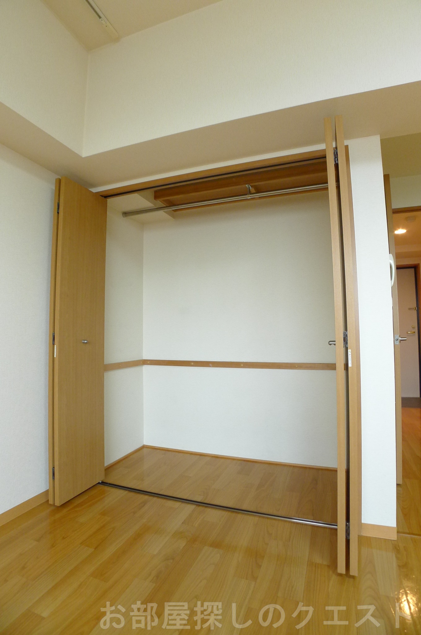 収納　（写真は同タイプ）