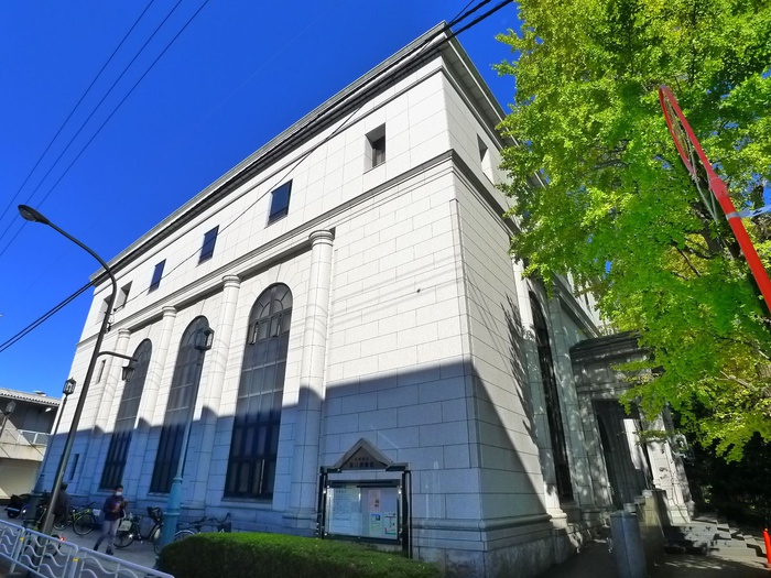 図書館　深川図書館（図書館）まで683m