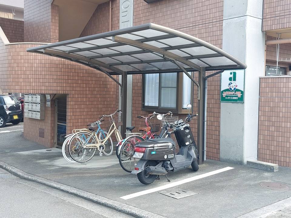 その他共有部分　駐車場