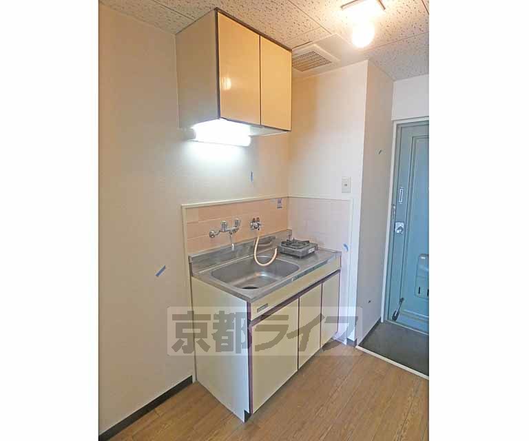 キッチン　キッチンです。