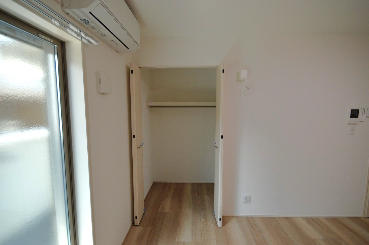 収納　現地優先