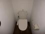 トイレ　温水洗浄便座の清潔感のあるトイレです☆