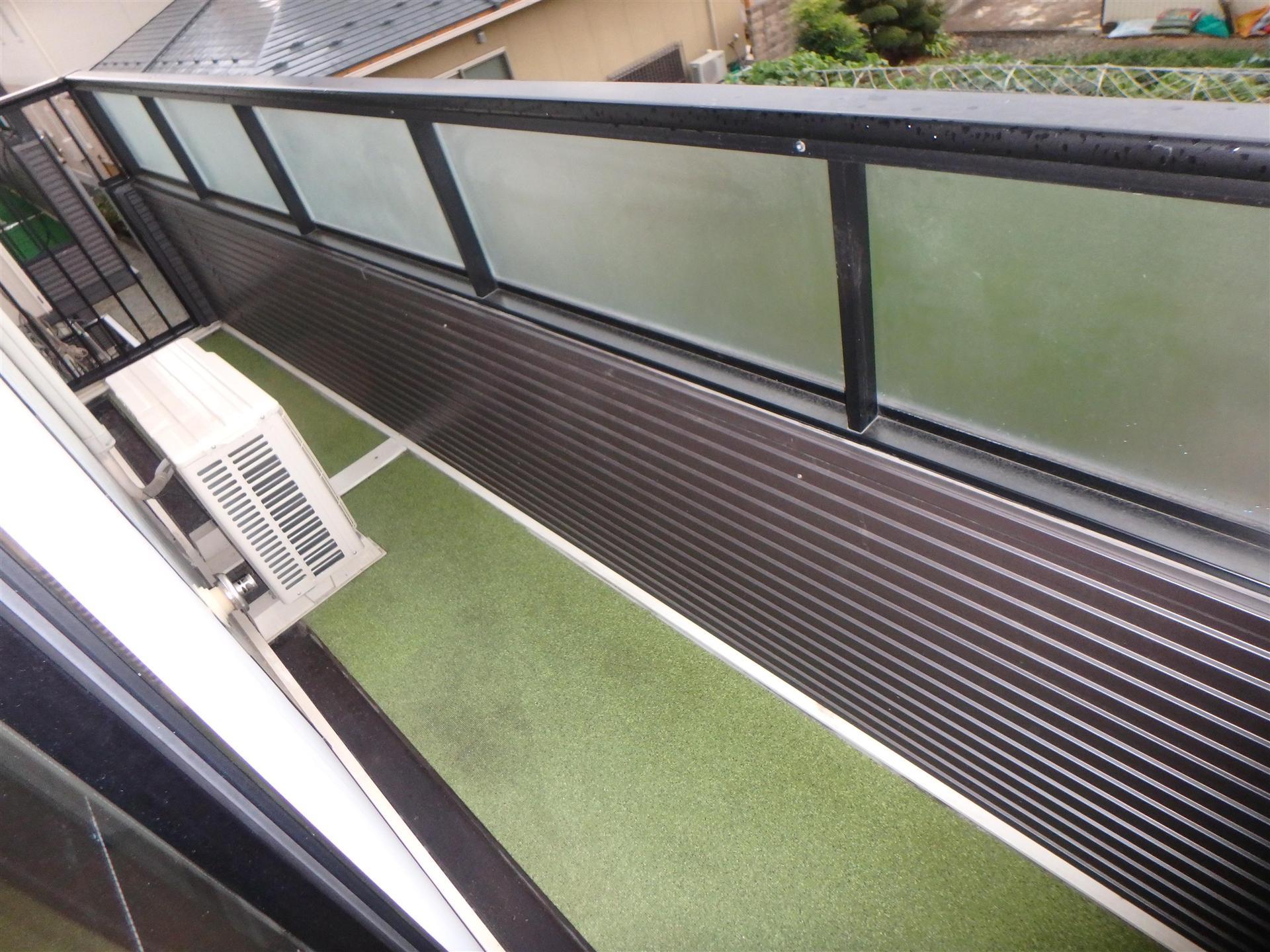 バルコニー　広めのバルコニーでお布団も干せますね☆