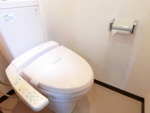 トイレ　詳細は、RISUMO江坂本店→06-6155-7137まで♪