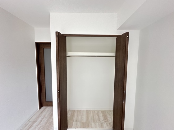 収納　※別部屋の写真です
