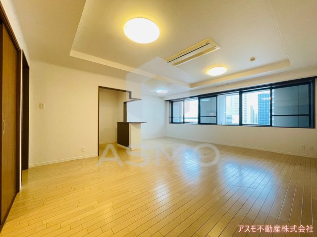 居室・リビング　同マンション別部屋　参考写真