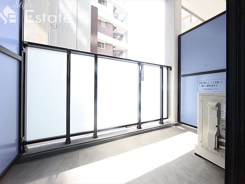 バルコニー　バルコニー