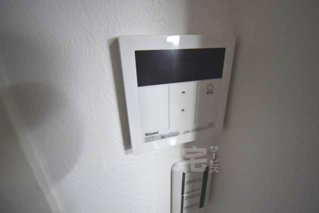 その他設備　給湯器