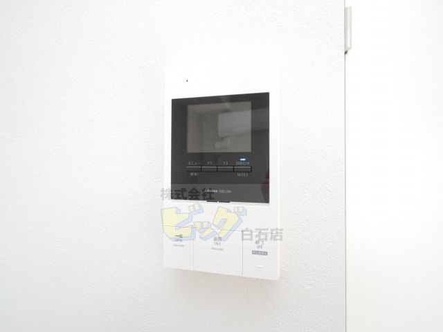 セキュリティ　防犯面で安心のＴＶモニターホン設備が付いています♪