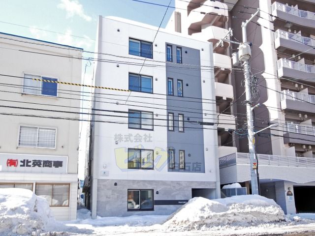 建物外観　都市ガス・Ｗｉ－Ｆｉ無料のデザイナーズマンションです♪