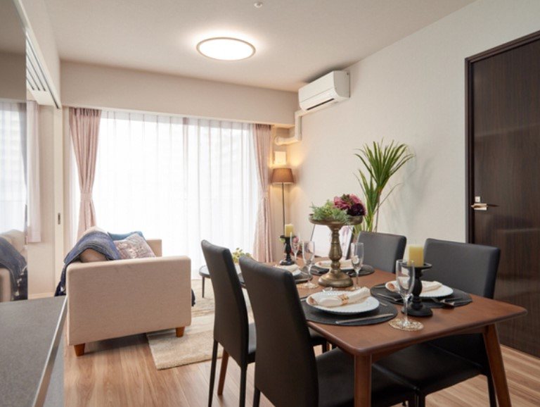 居室・リビング　家具は付いていません