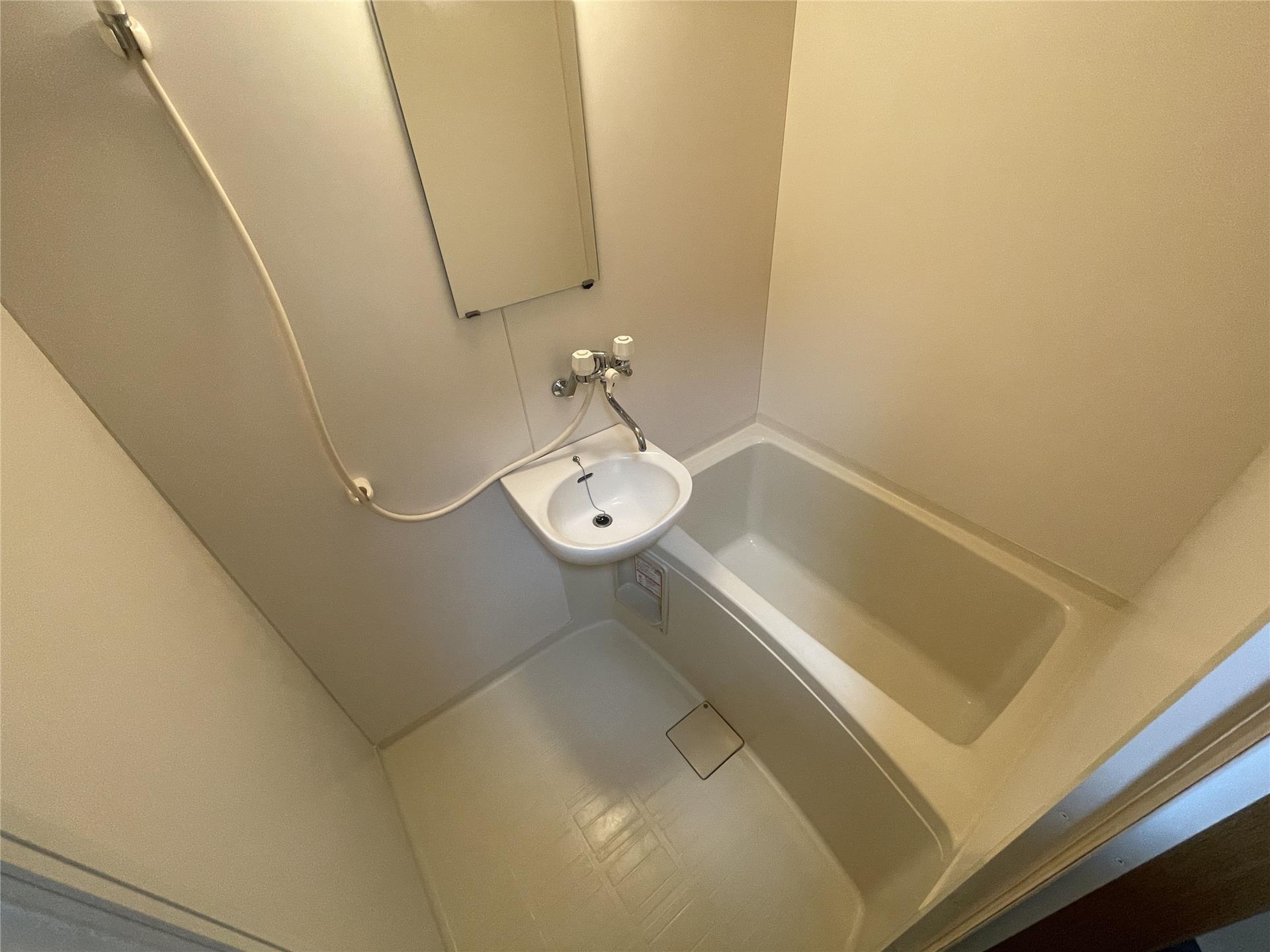 バス・シャワールーム　浴室