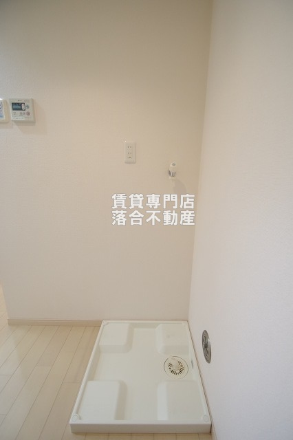 洗面設備　独立洗面化粧台付き