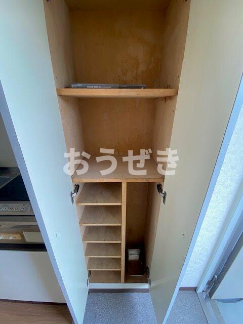 収納　※同仕様参考写真