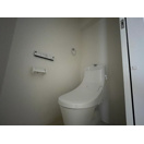 トイレ　ウォシュレット付きです