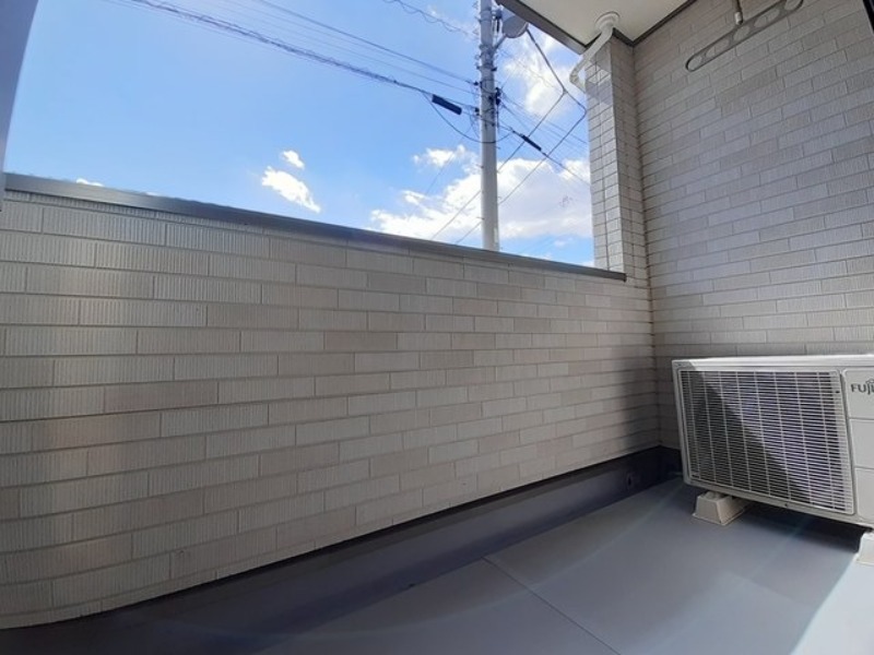 バルコニー　図面と現状に相違がある場合には現状を優先