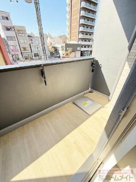 バルコニー　ベランダ