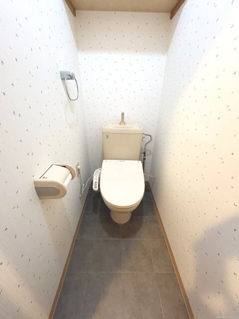 トイレ　清潔感のあるトイレです