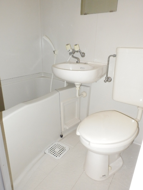 バス・シャワールーム　参考・別室