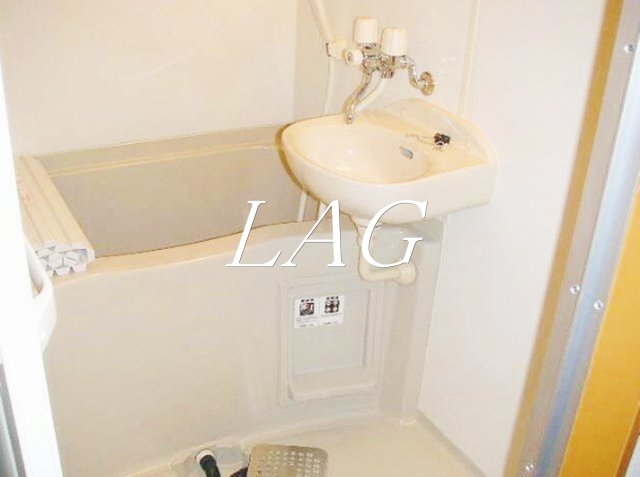 バス・シャワールーム　お風呂です。