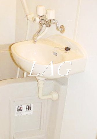 洗面設備　洗面台です。