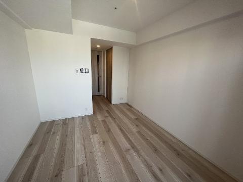 居室・リビング　室内